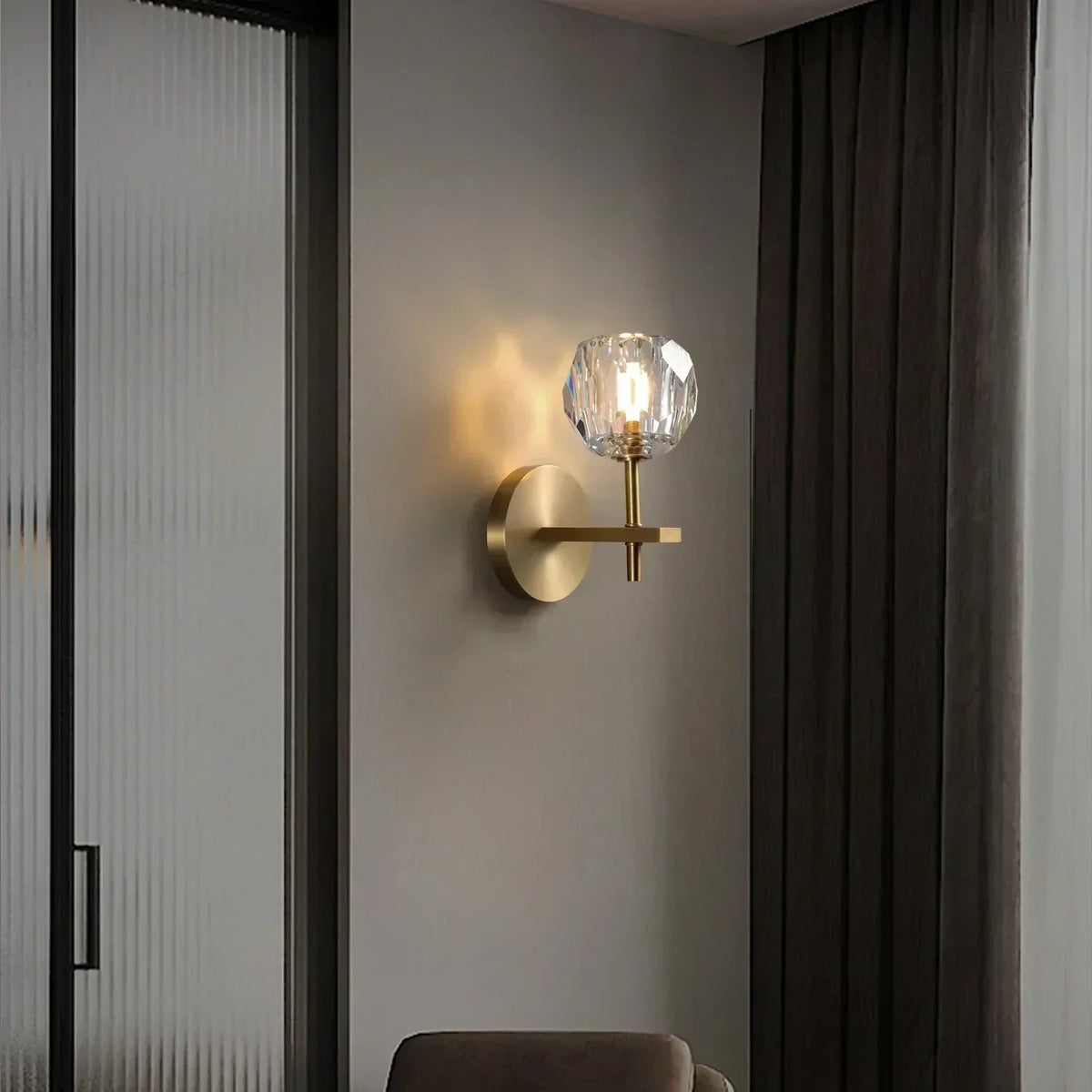 Boule Geometric Cristal Short Wall Sconce