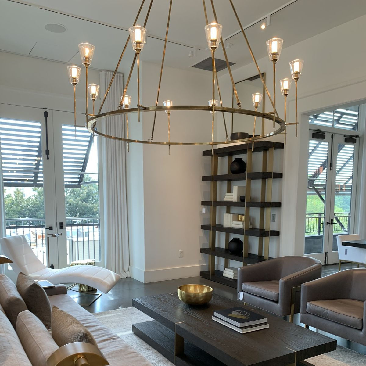 Torche Classic Glass Round Chandelier 70"