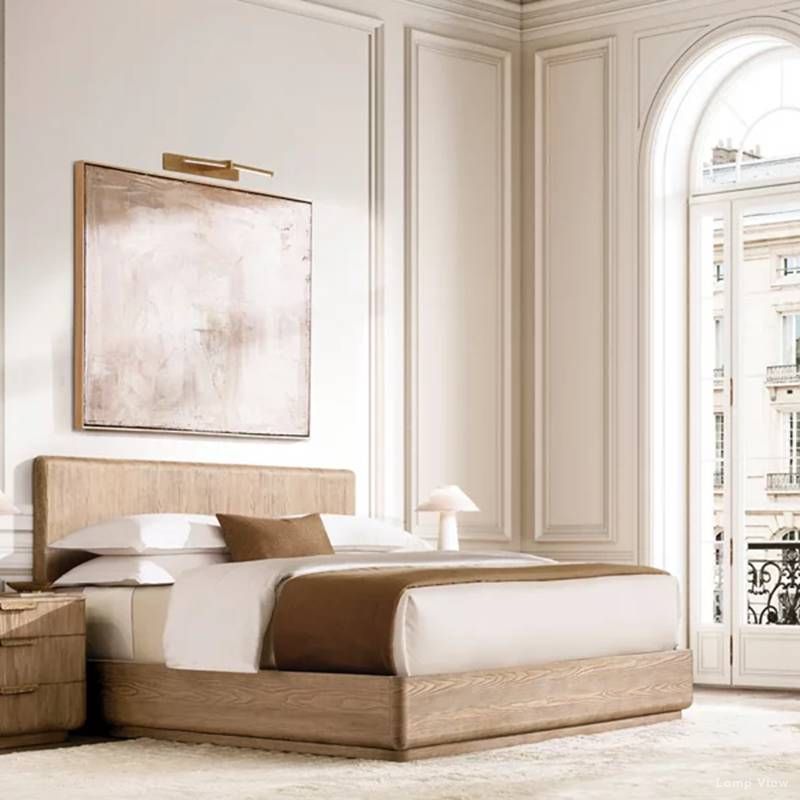 Brioni Defined Volume Picture Light