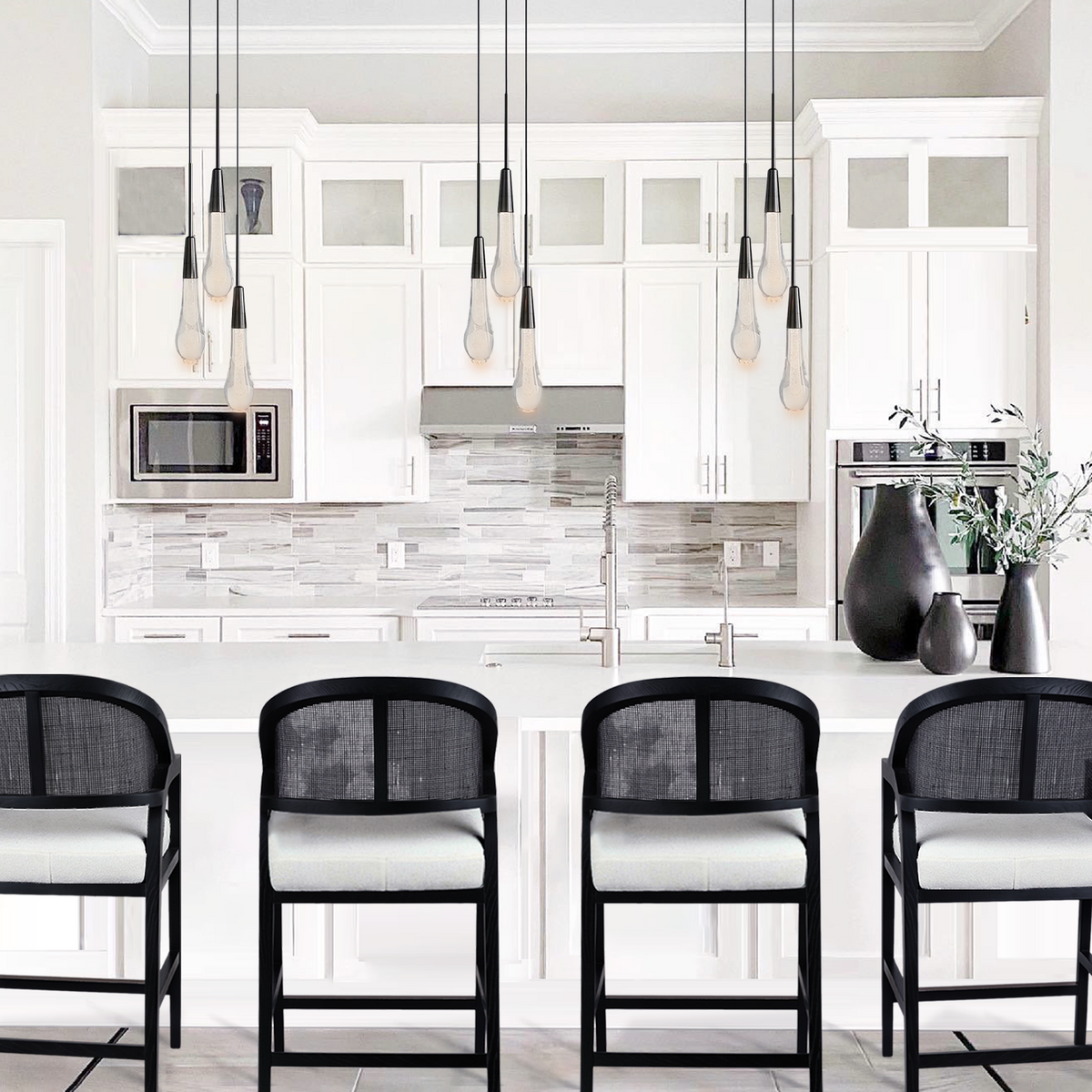 Soltaire Cascading Glass 3-Light Round Pendant