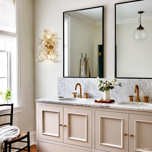 Fiore Bloom Leaf Wall Sconce