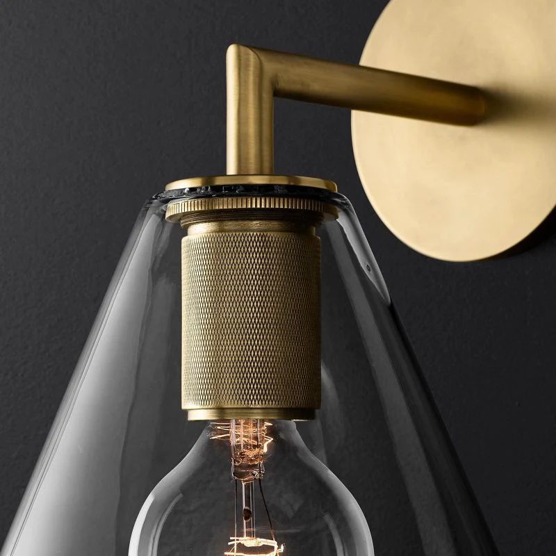Utilitaire Funnel Wall Sconce