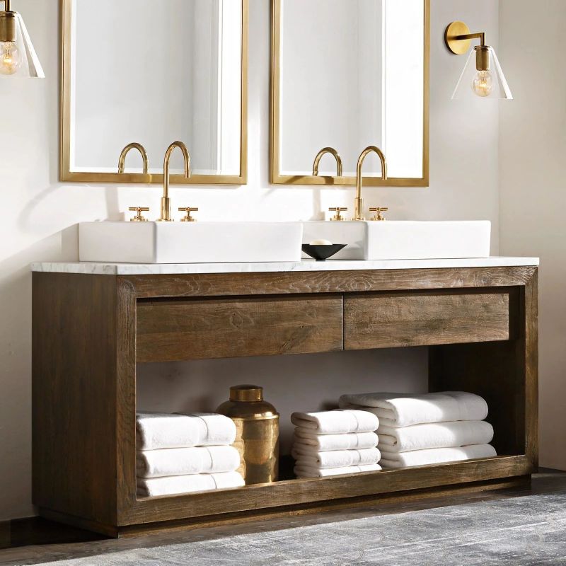 Utilitaire Funnel Wall Sconce